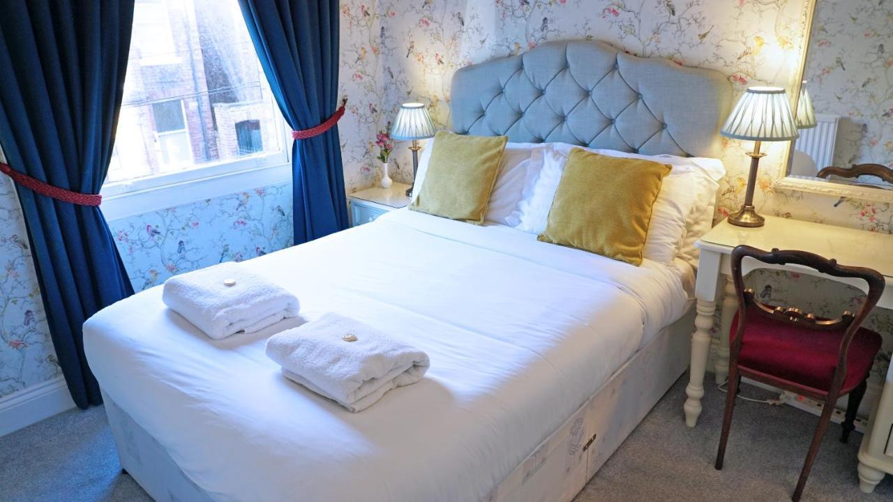 Bed and Breakfast 23 St Mary'S à York Extérieur photo