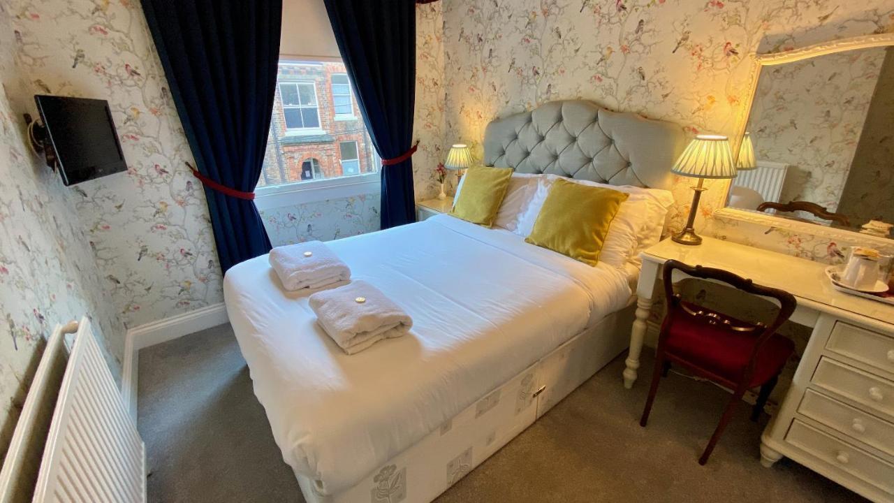 Bed and Breakfast 23 St Mary'S à York Extérieur photo